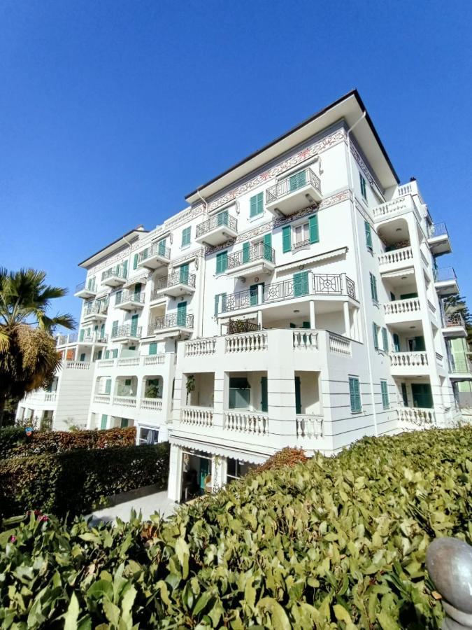 Palace Britannique Love&magic in Bordighera Esterno foto